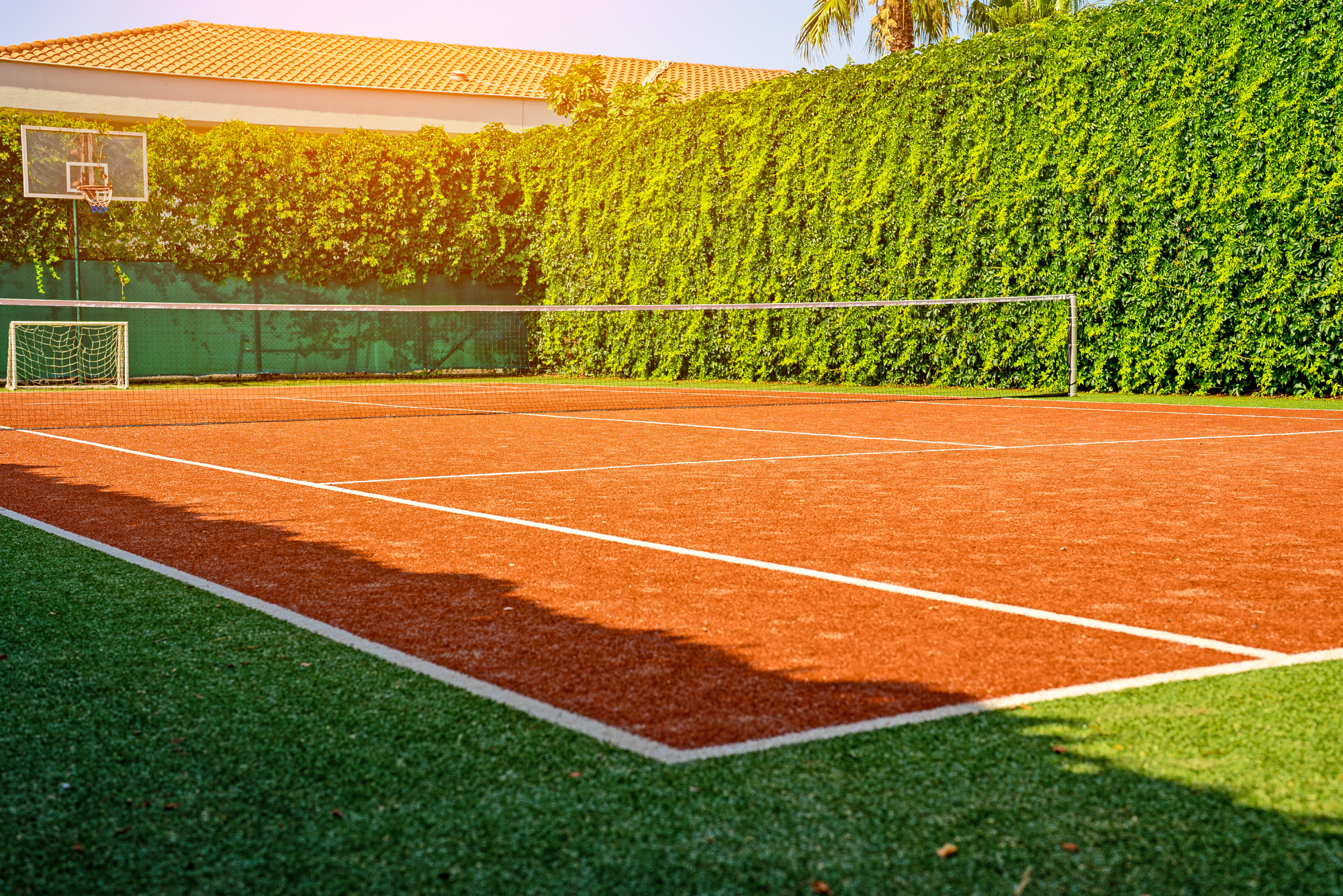 Tenis igrišča in počitnice